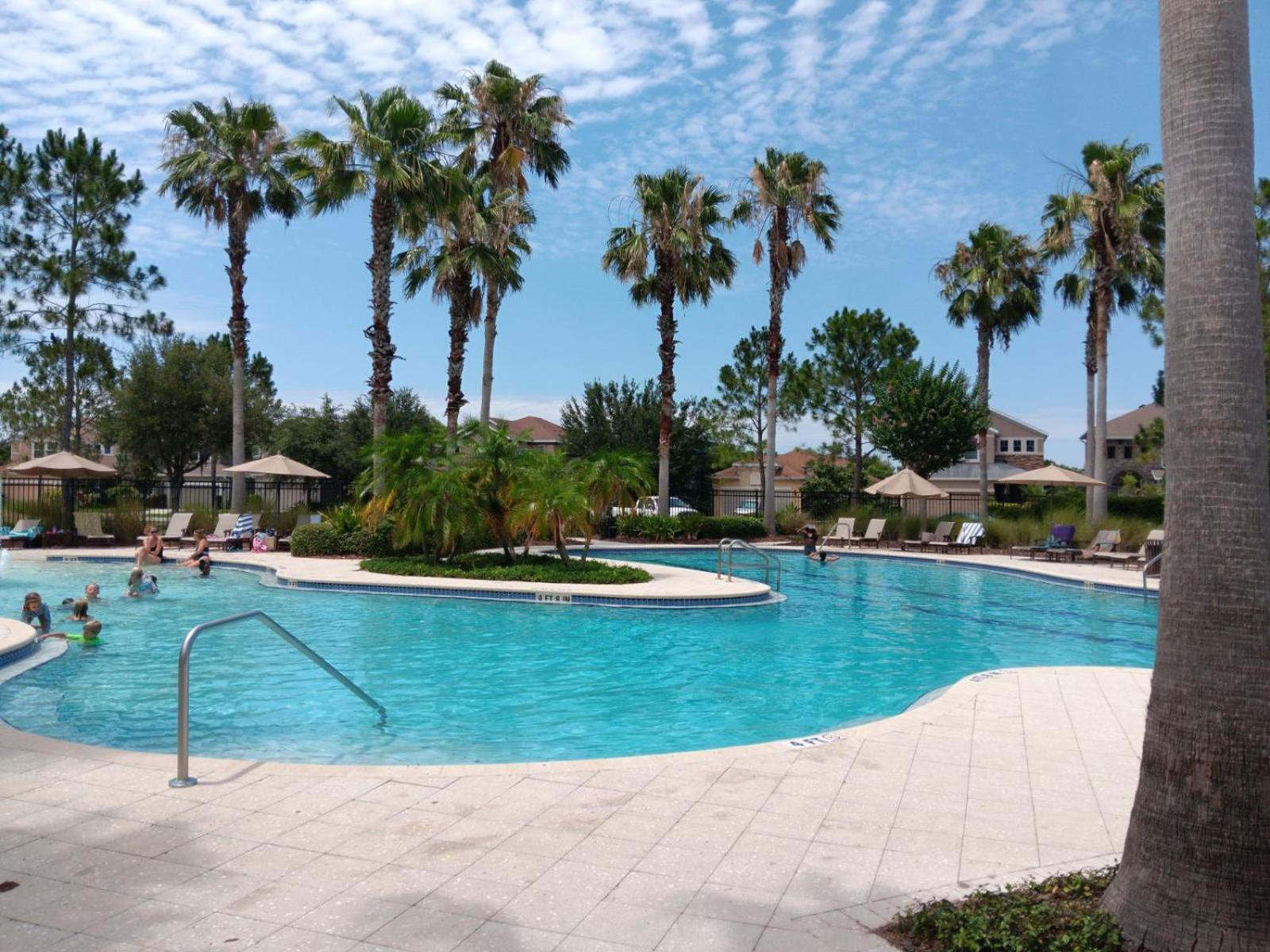 Townhome Vacay In Wesley Chapel Eksteriør billede